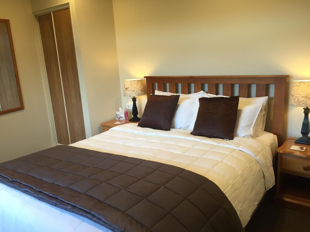 Lake Roxburgh Lodge Ngoại thất bức ảnh