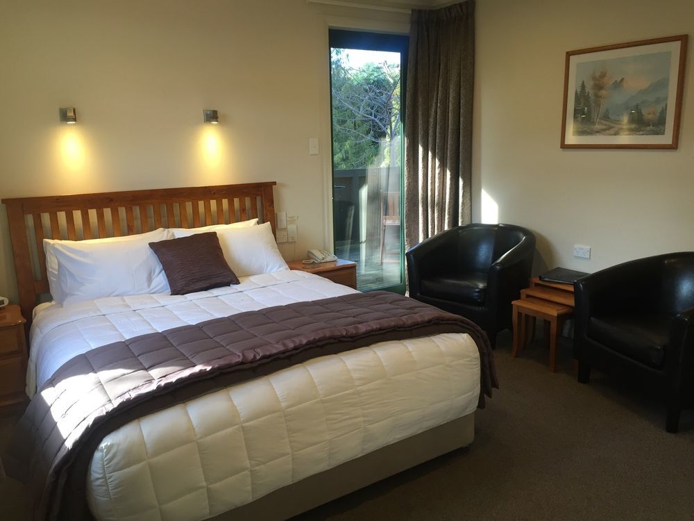 Lake Roxburgh Lodge Ngoại thất bức ảnh